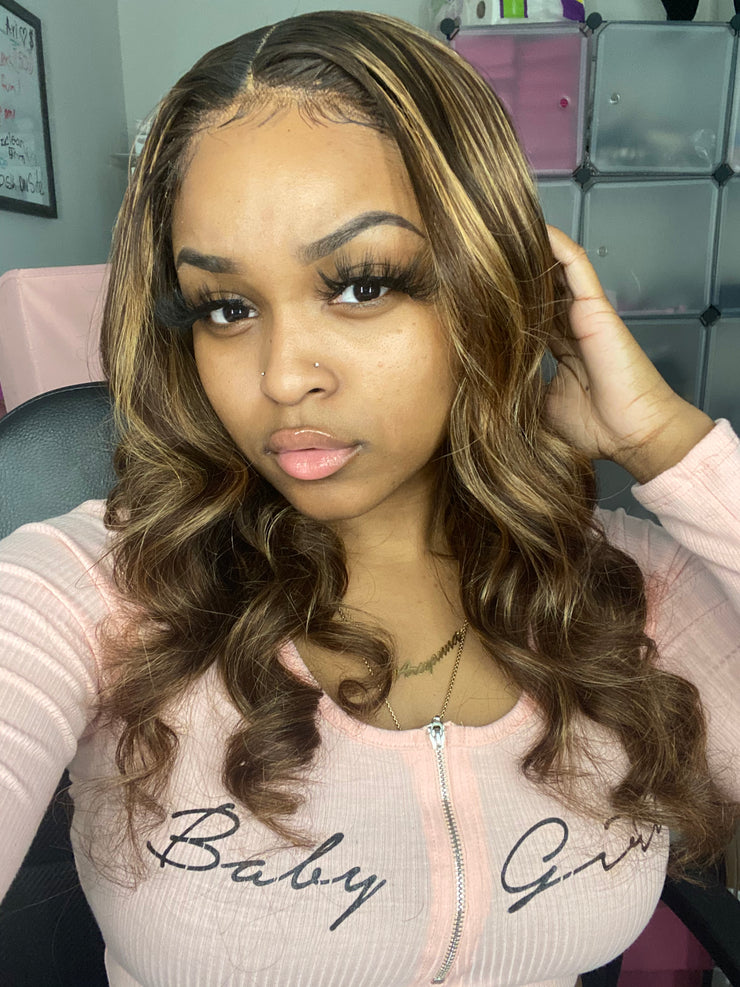 24inches straight fabric base closure highlight